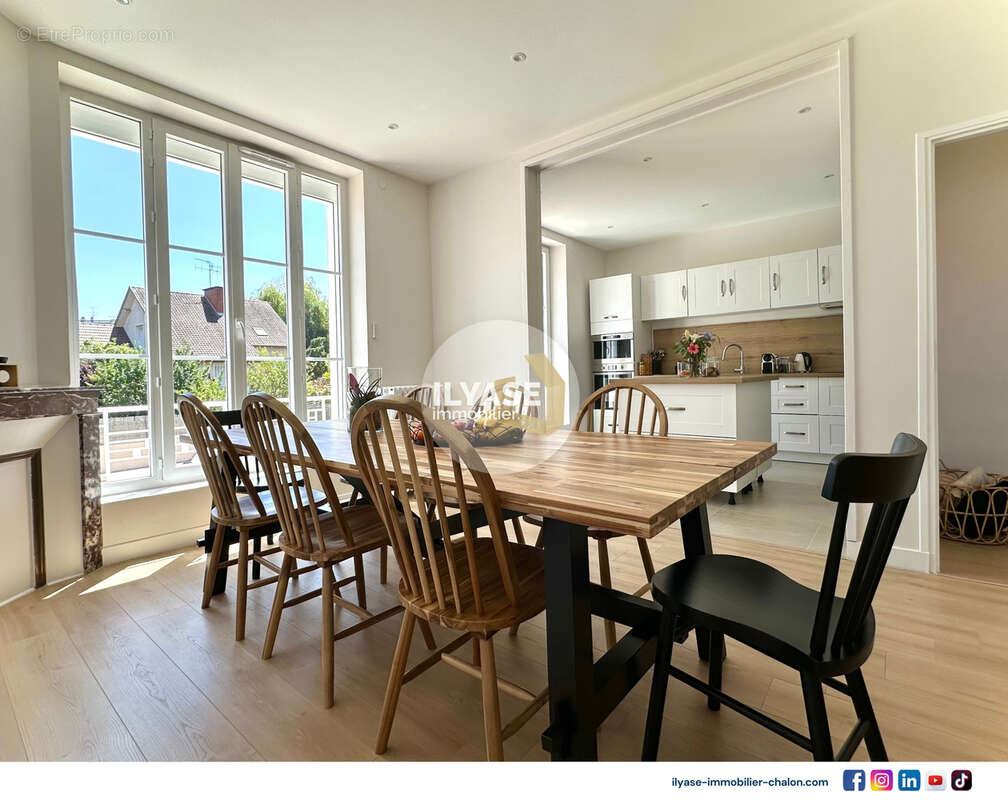 Maison de ville 182 m2  5 CH  705 m2  Piscine - photo 8