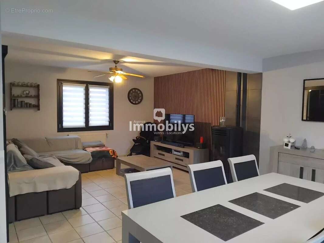 Maison à RAIMBEAUCOURT