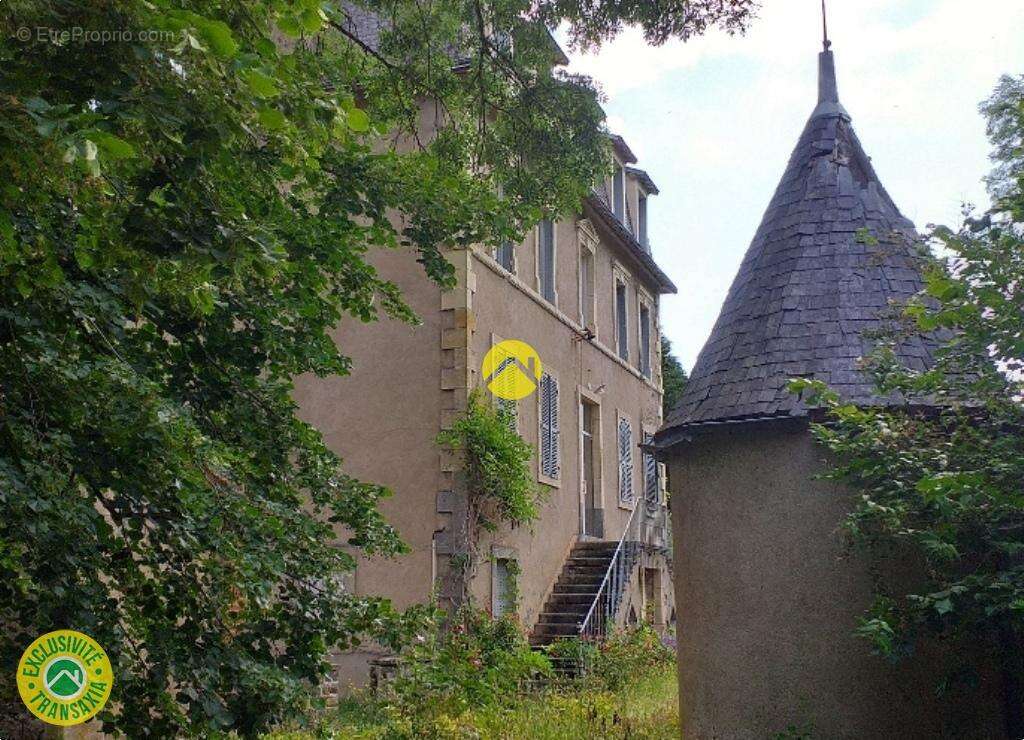 Maison à CHAMBON-SUR-VOUEIZE
