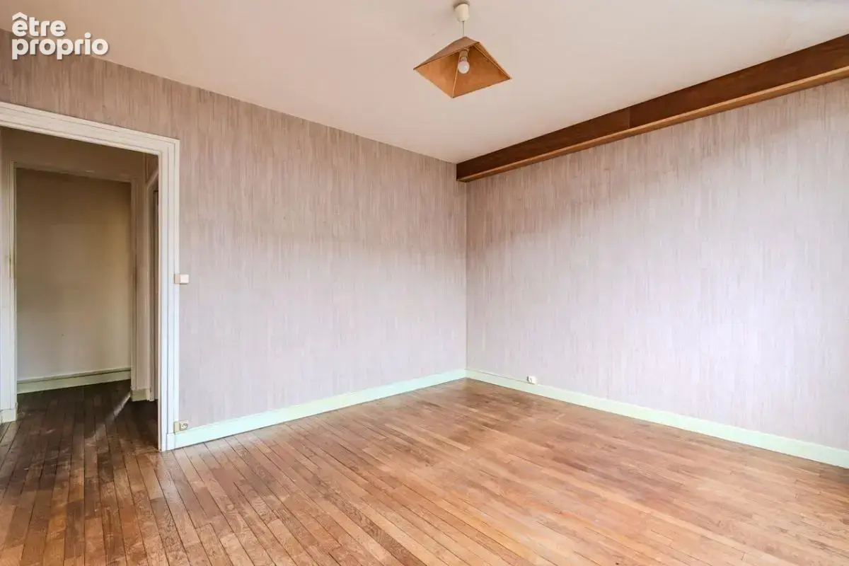 Appartement 4 pièces centre ville Vouziers 83 m2 - photo 6