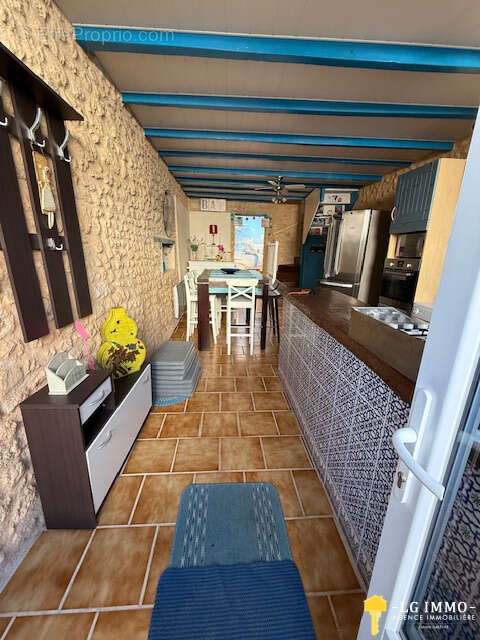 Maison 63 m2, 1 chambre, centre bourg - photo 17
