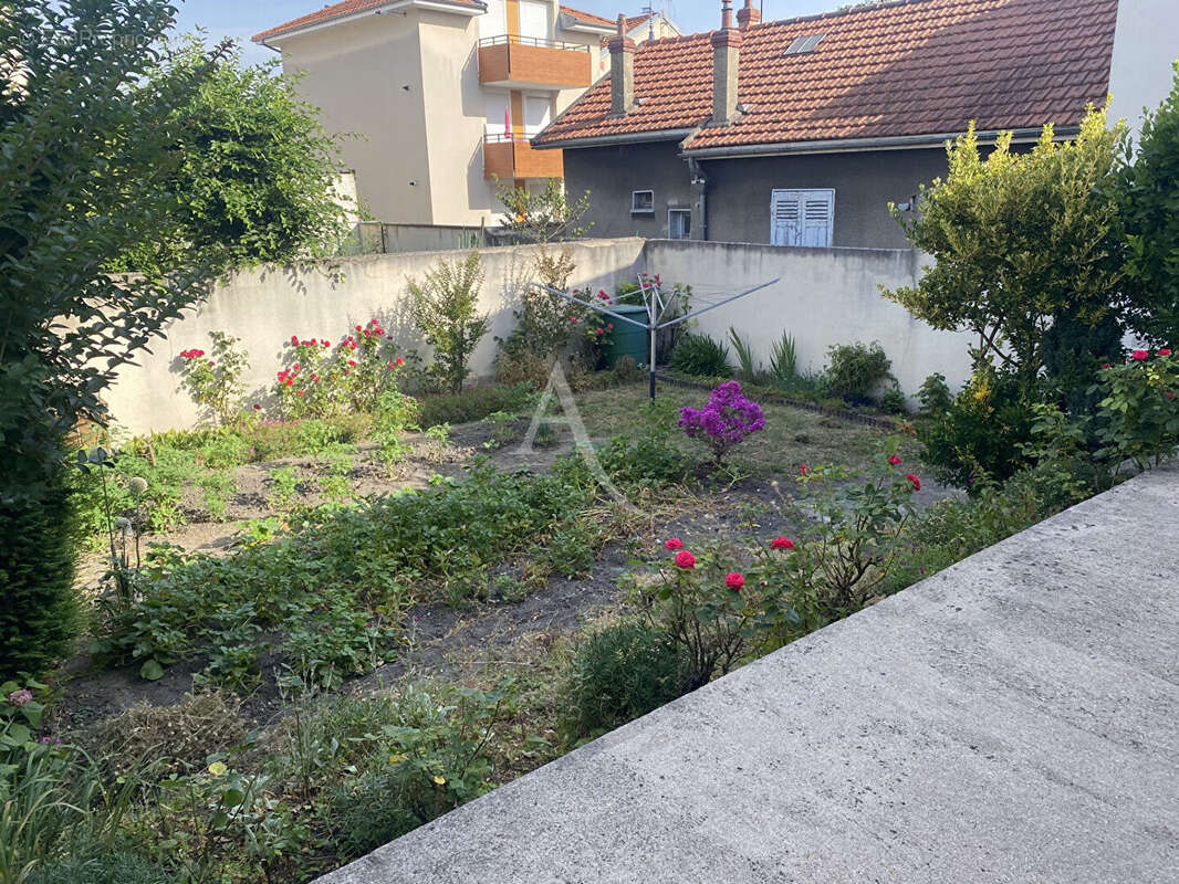 Maison à DRANCY
