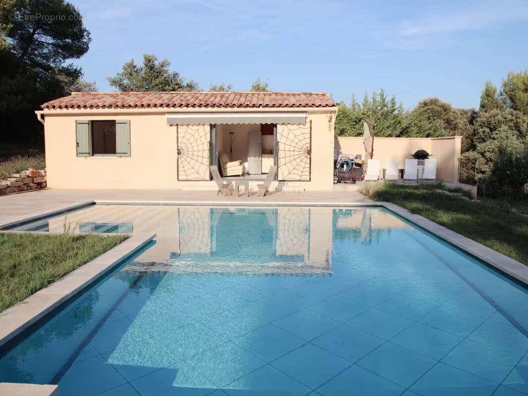 Maison à LA BASTIDONNE