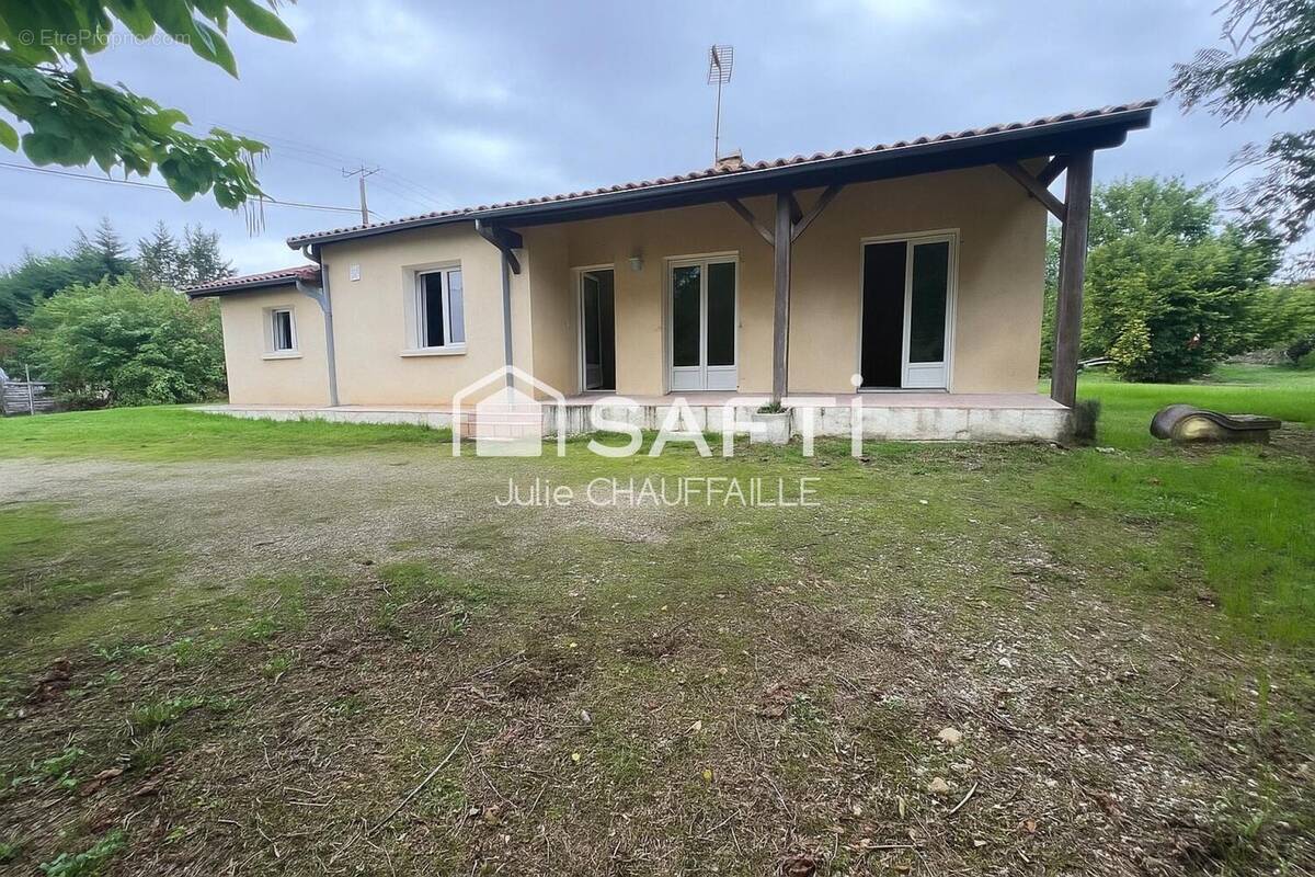 Photo 1 - Maison à VIRAZEIL