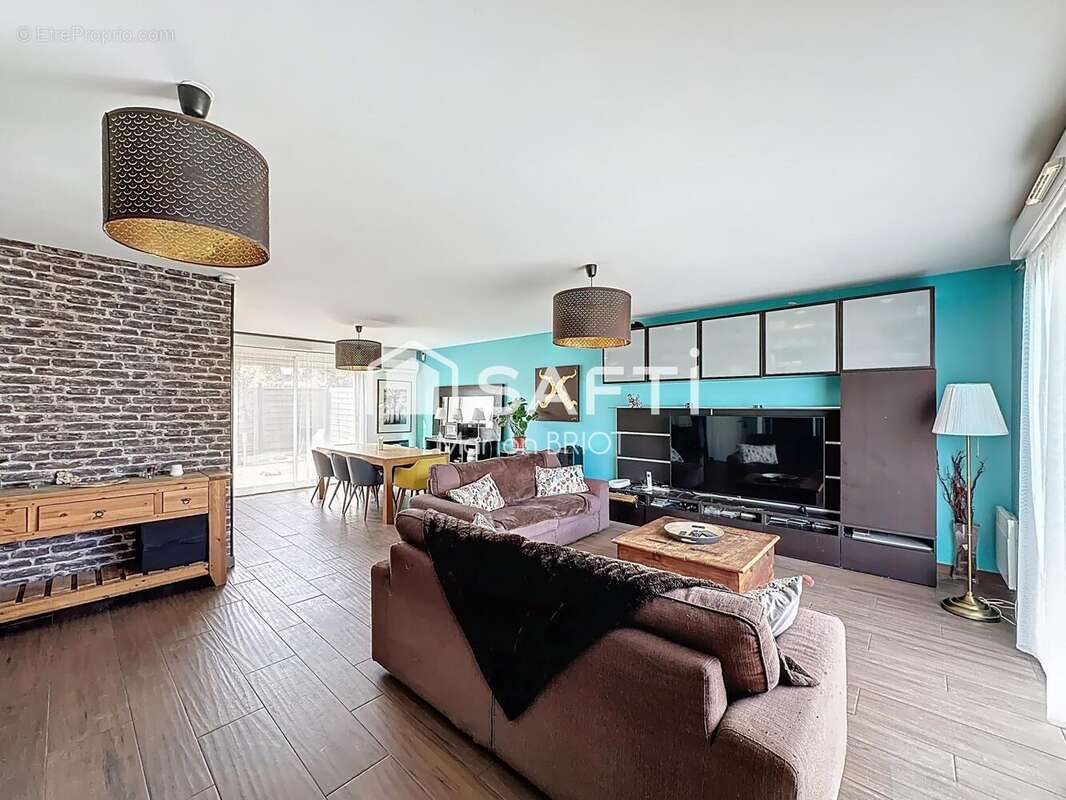 Photo 2 - Maison à TAVERNY