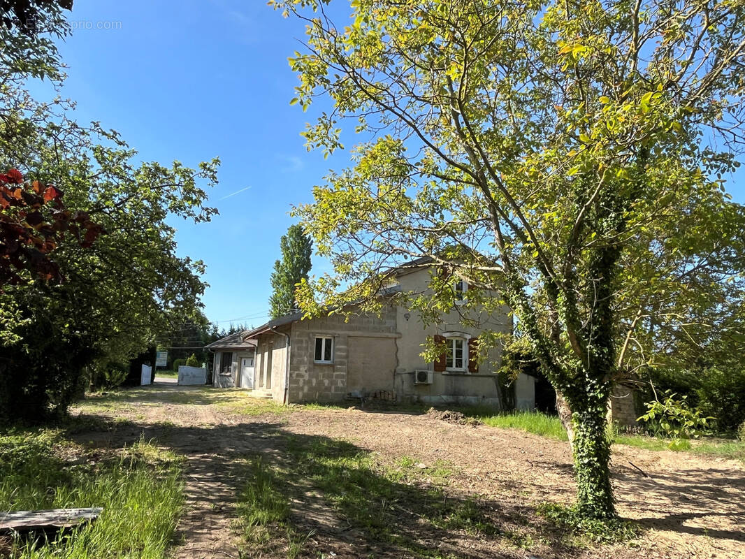 Maison à CUISERY