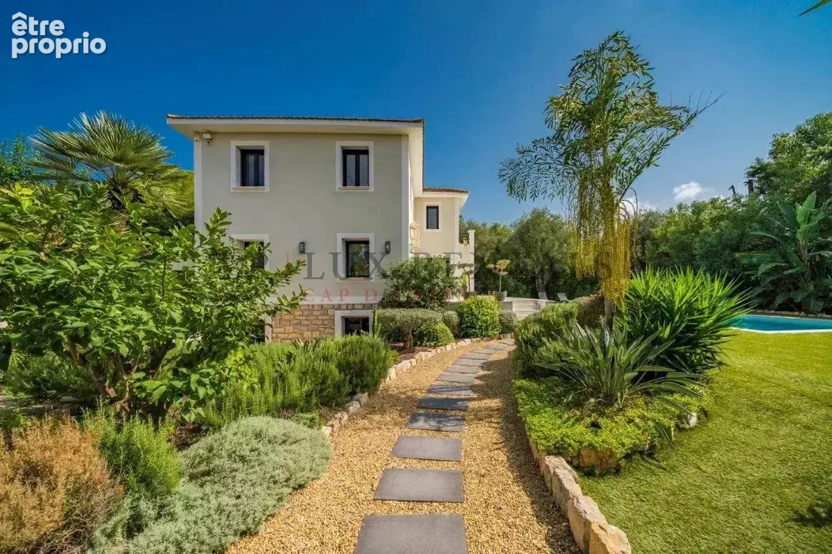 Villa moderne dans un domaine fermé à Juan les pins - photo 4