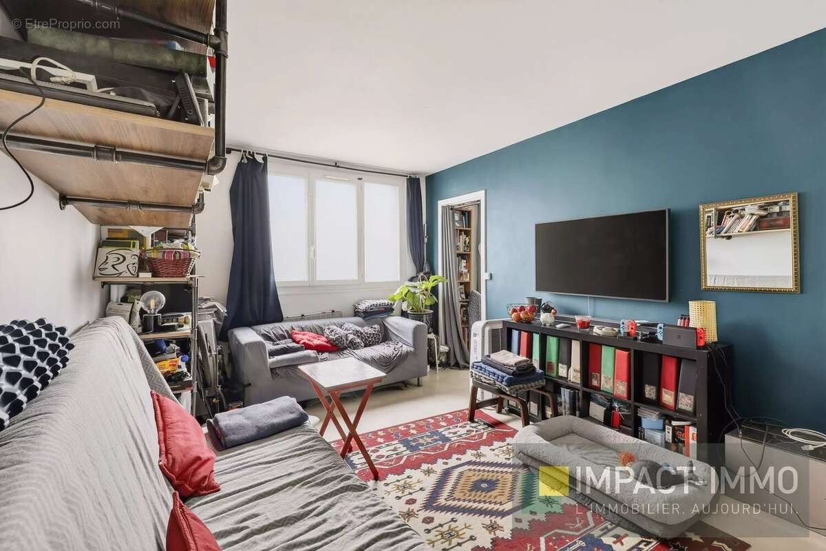Appartement à PARIS-17E