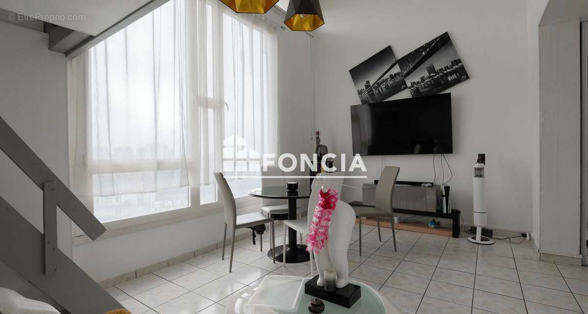 Appartement à LE MEE-SUR-SEINE