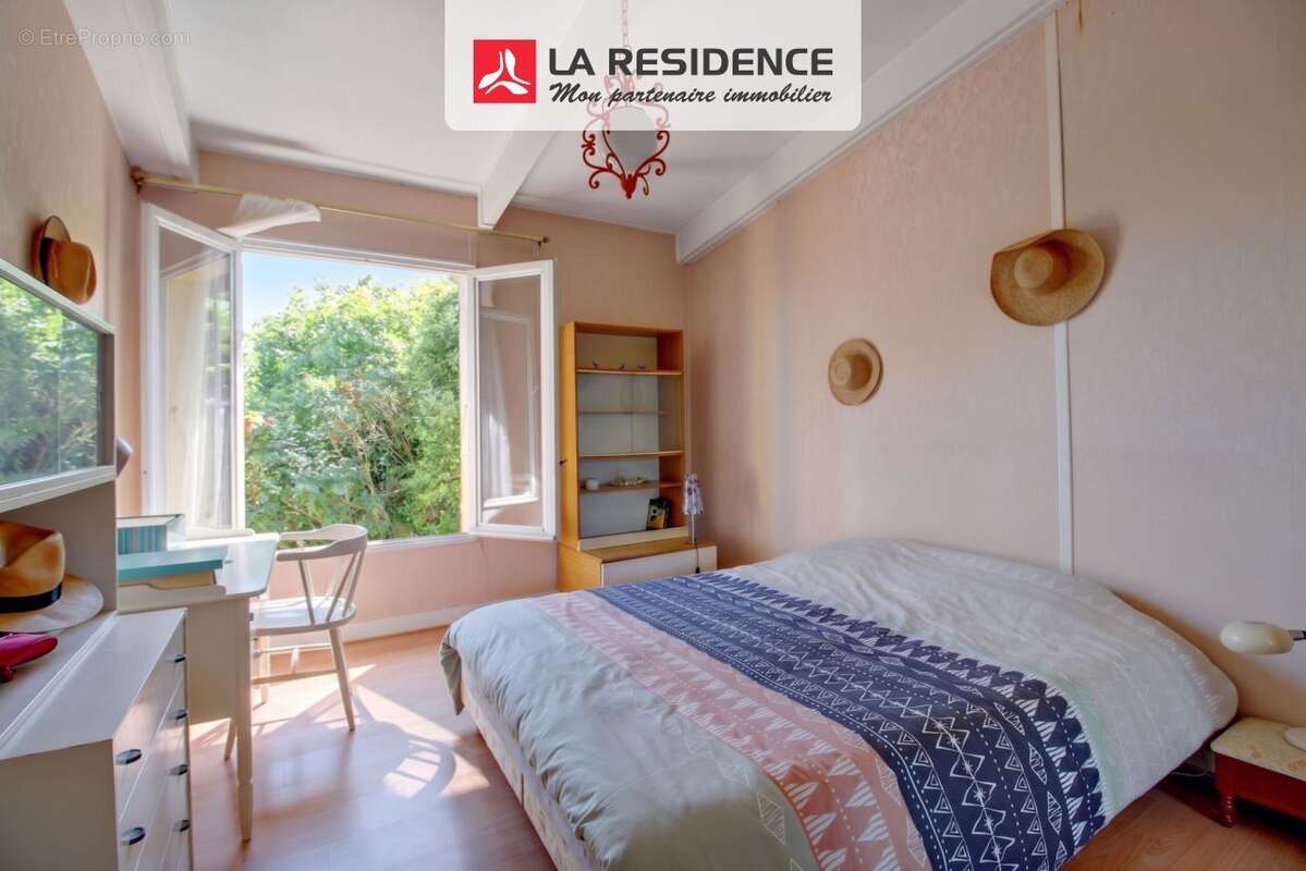 Maison 230 m² à Andresy  - photo 8