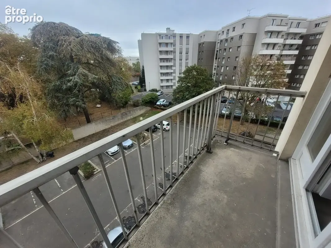 Appartement 2 pièces 45 m² à vendre à Le Bourget (93350) - photo 4