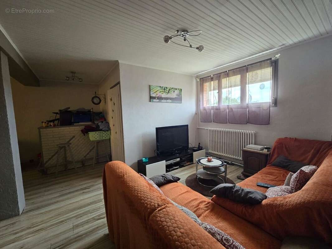 Maison à SAINS-EN-GOHELLE