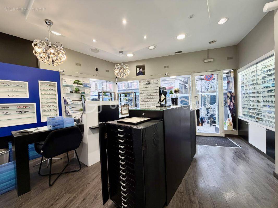 Commerce à GRENOBLE