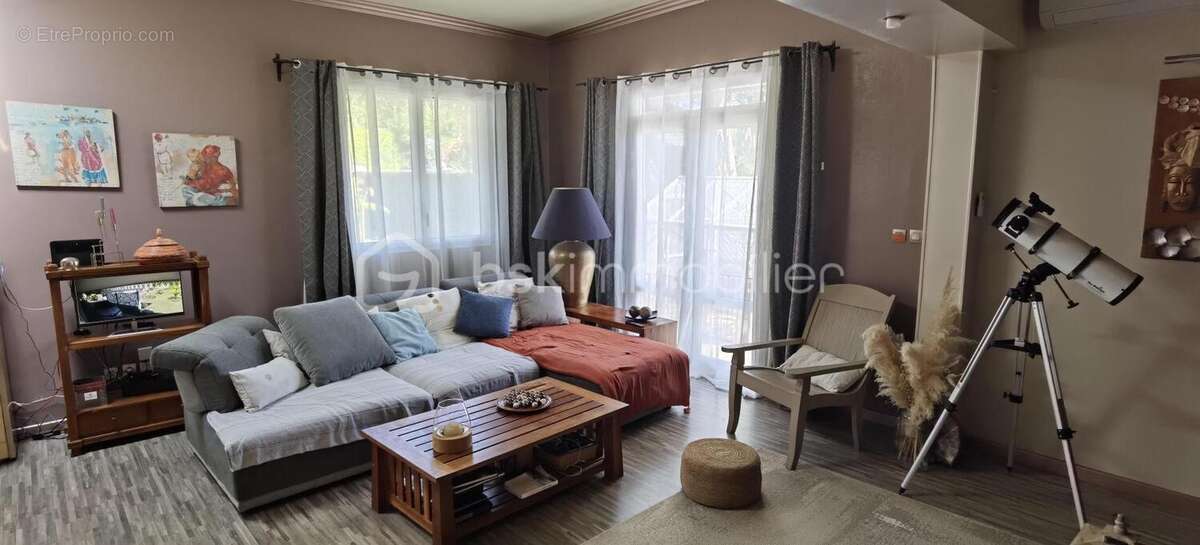 Maison à SAINT-DENIS