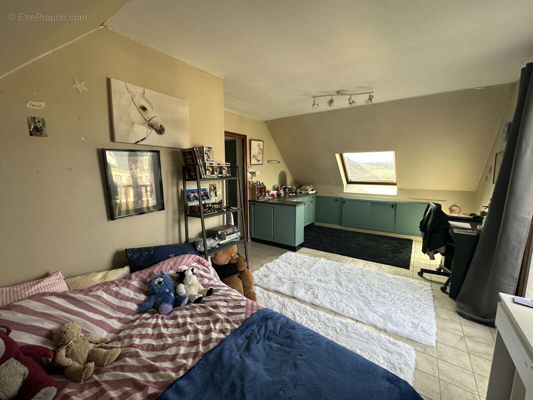 Maison à LIVRY-SUR-SEINE