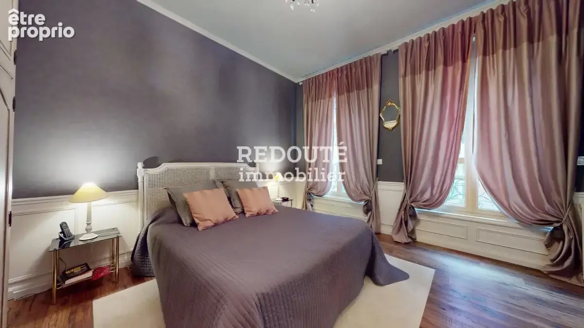 À VENDRE : Maison de caractère – Hyper centre de Reims - photo 9