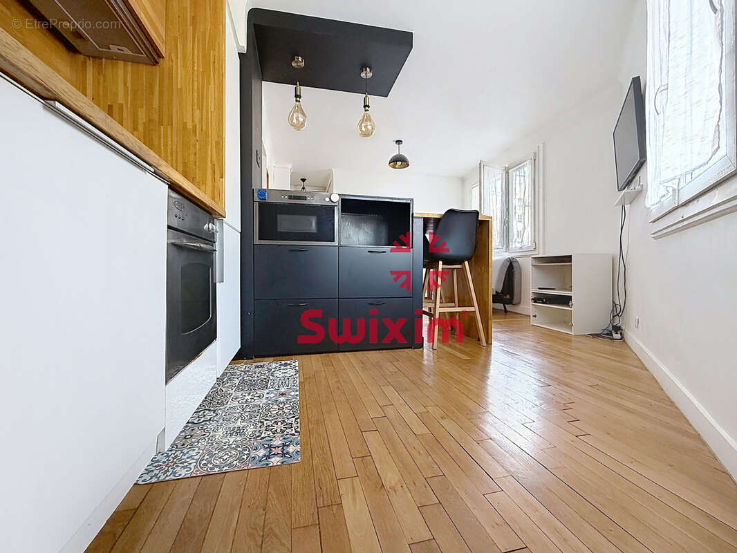 Appartement à PARIS-20E