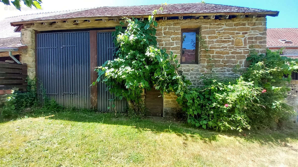 Maison à ORSENNES