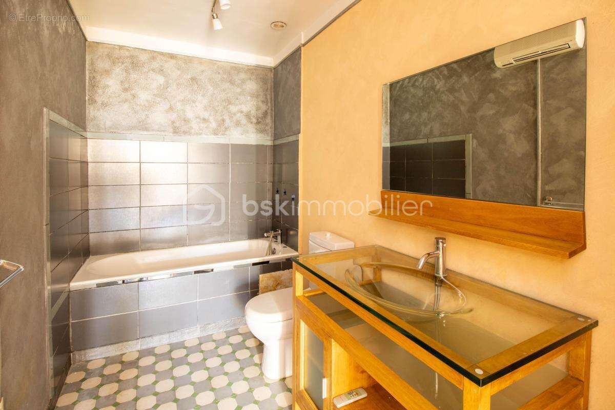 Maison à MARGUERITTES