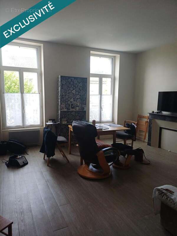 Photo 3 - Appartement à CHALAIS