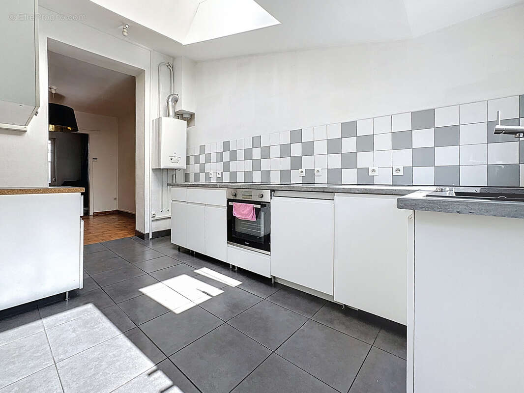 Maison à HELLEMMES-LILLE