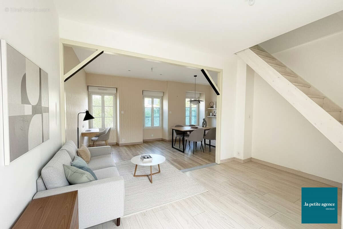 Maison à THURY-HARCOURT