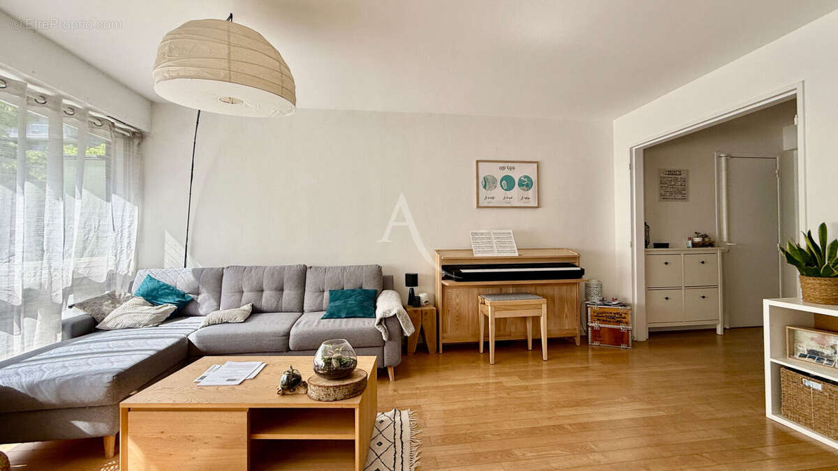 Appartement à BOULOGNE-BILLANCOURT