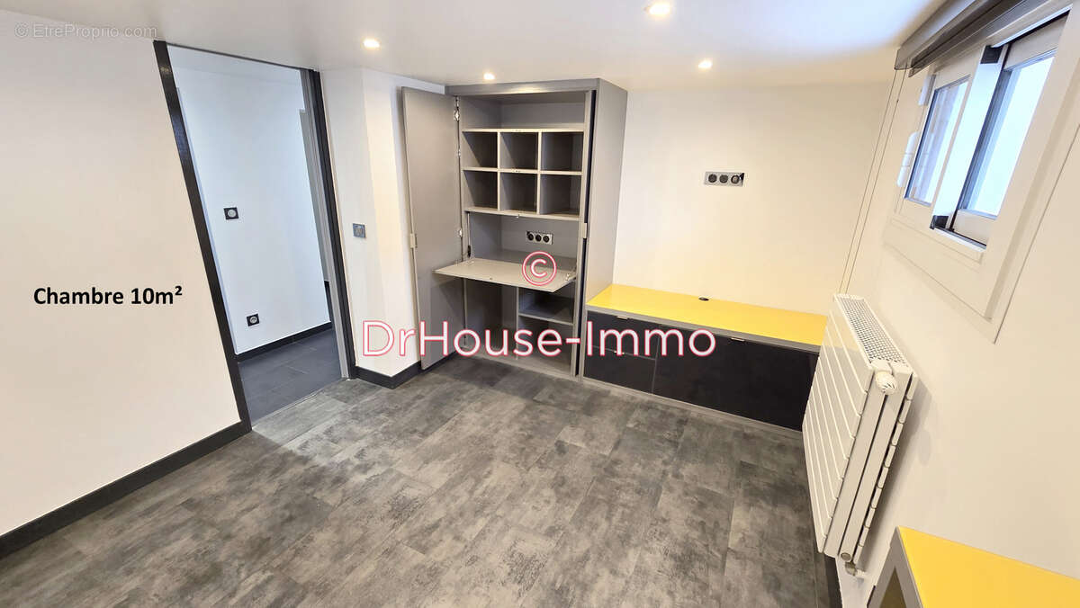 Maison à SAINT-MAUR-DES-FOSSES