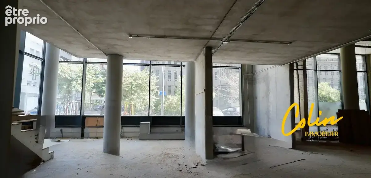Commerce 223 m² à Marseille-3e  - photo 9