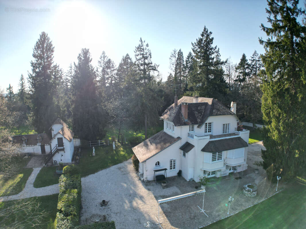 Maison à ANET