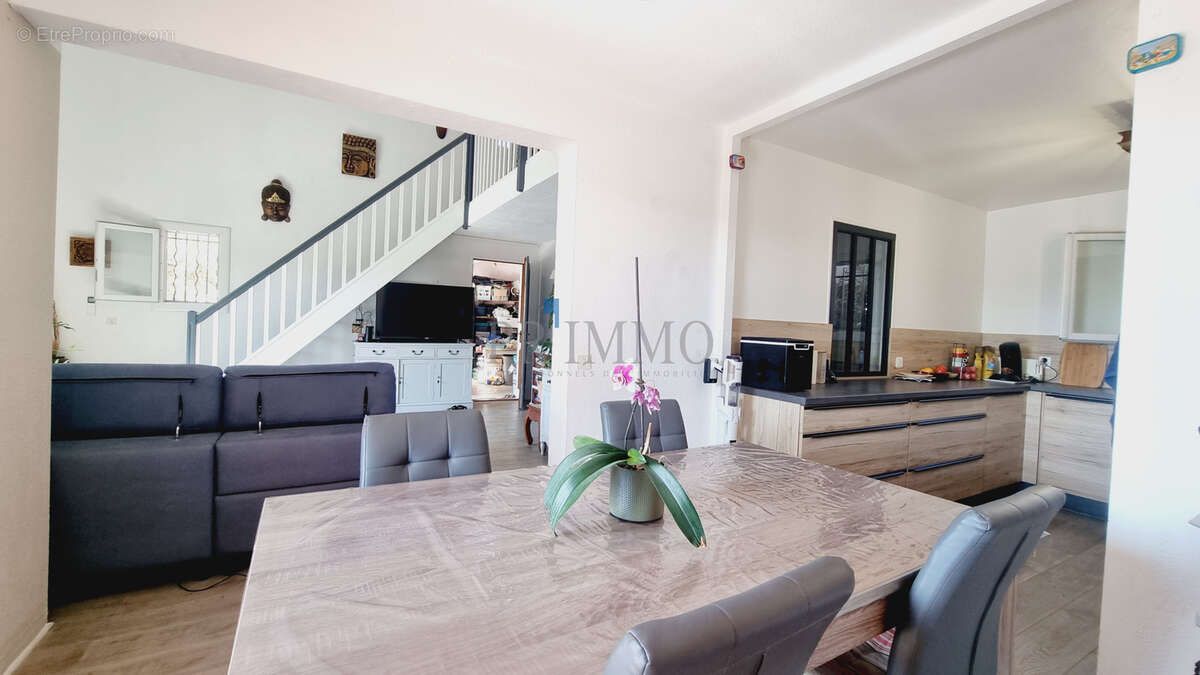 Maison à FREJUS