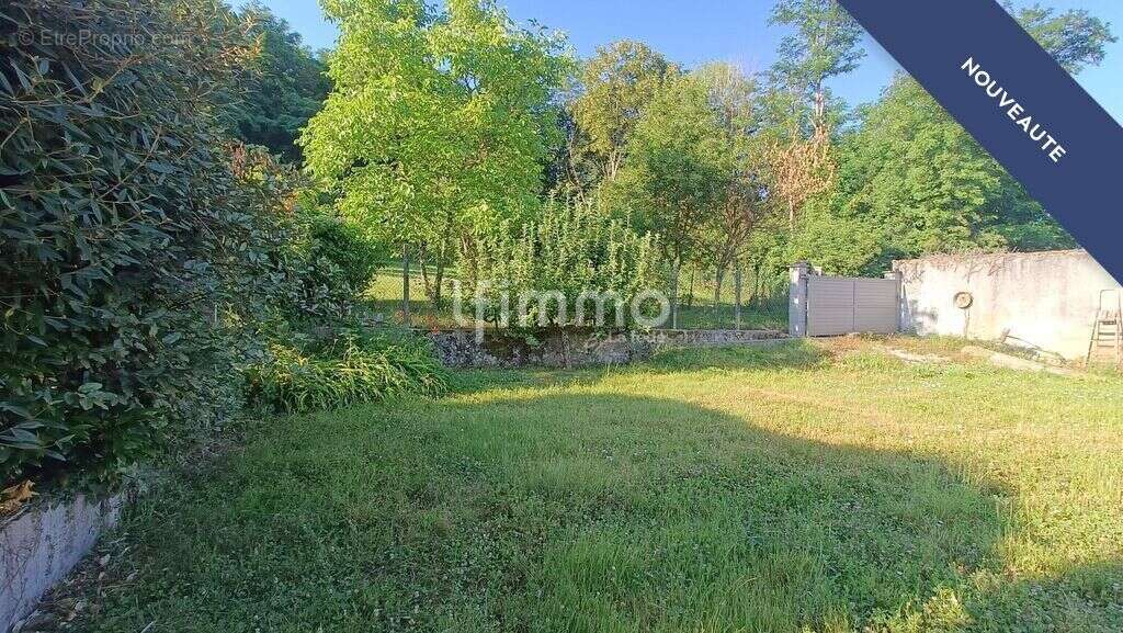Maison avec dépendances donnant sur jardin bucolique – Proche Pr - photo 7