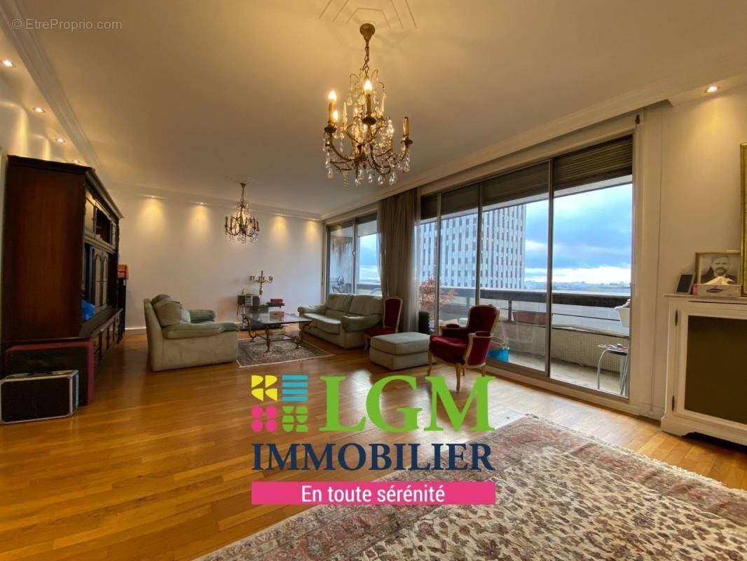 Appartement à SARCELLES