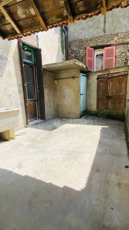 Appartement à LA COTE-SAINT-ANDRE