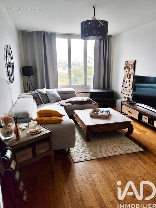 Photo 1 - Appartement à CALUIRE-ET-CUIRE