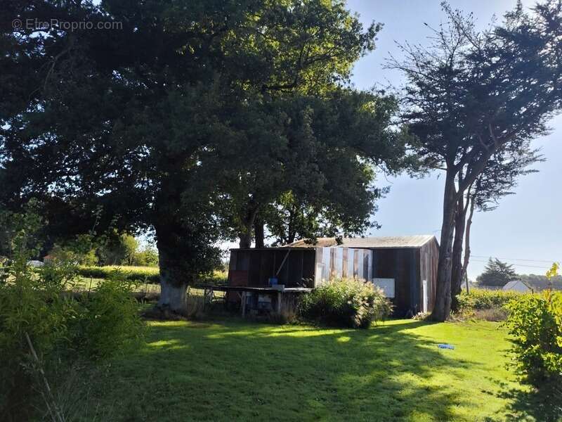 Maison à SAINT-VINCENT-SUR-OUST