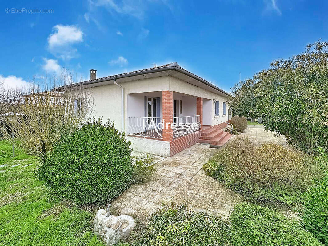 Exclusivité l'Adresse Immobilier - Fonsorbes - Maison T4 de 114 m2 sur un Terrain de 1189m². - photo 4