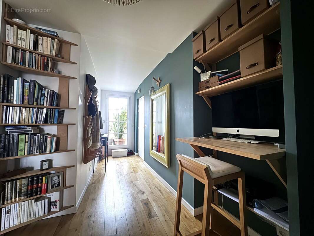 Appartement à COLOMBES