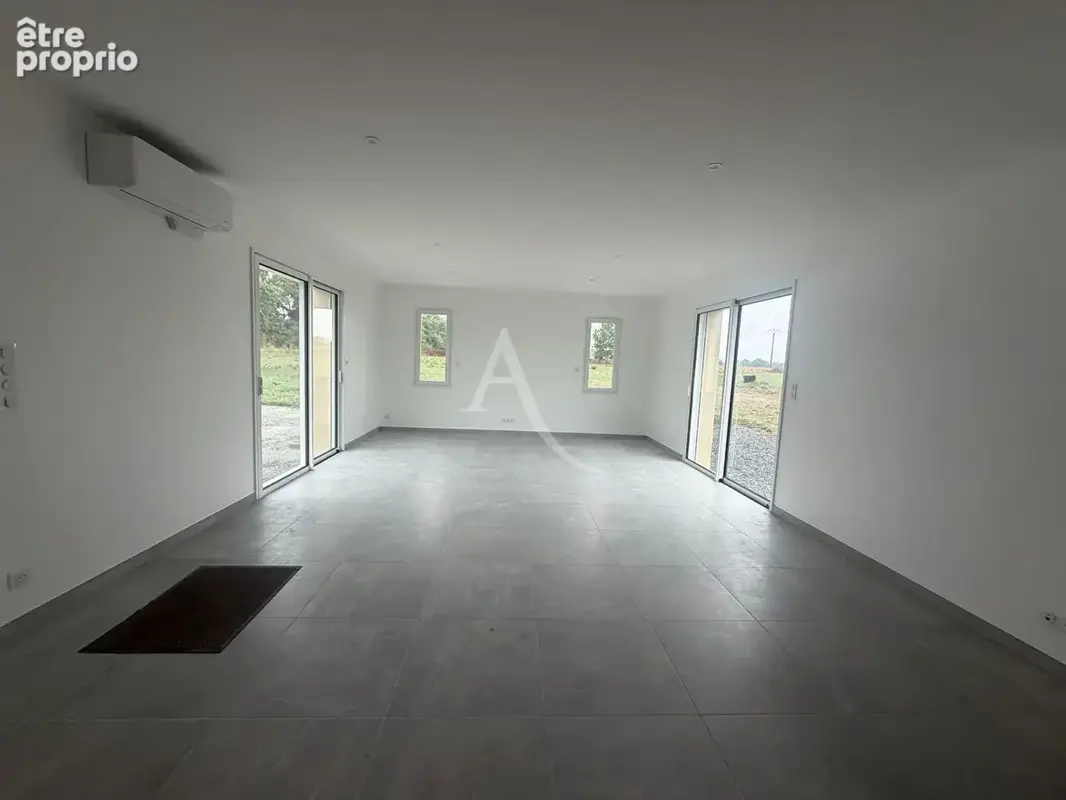Maison La Limouziniere 3 pièce(s) 90 m2 - photo 2