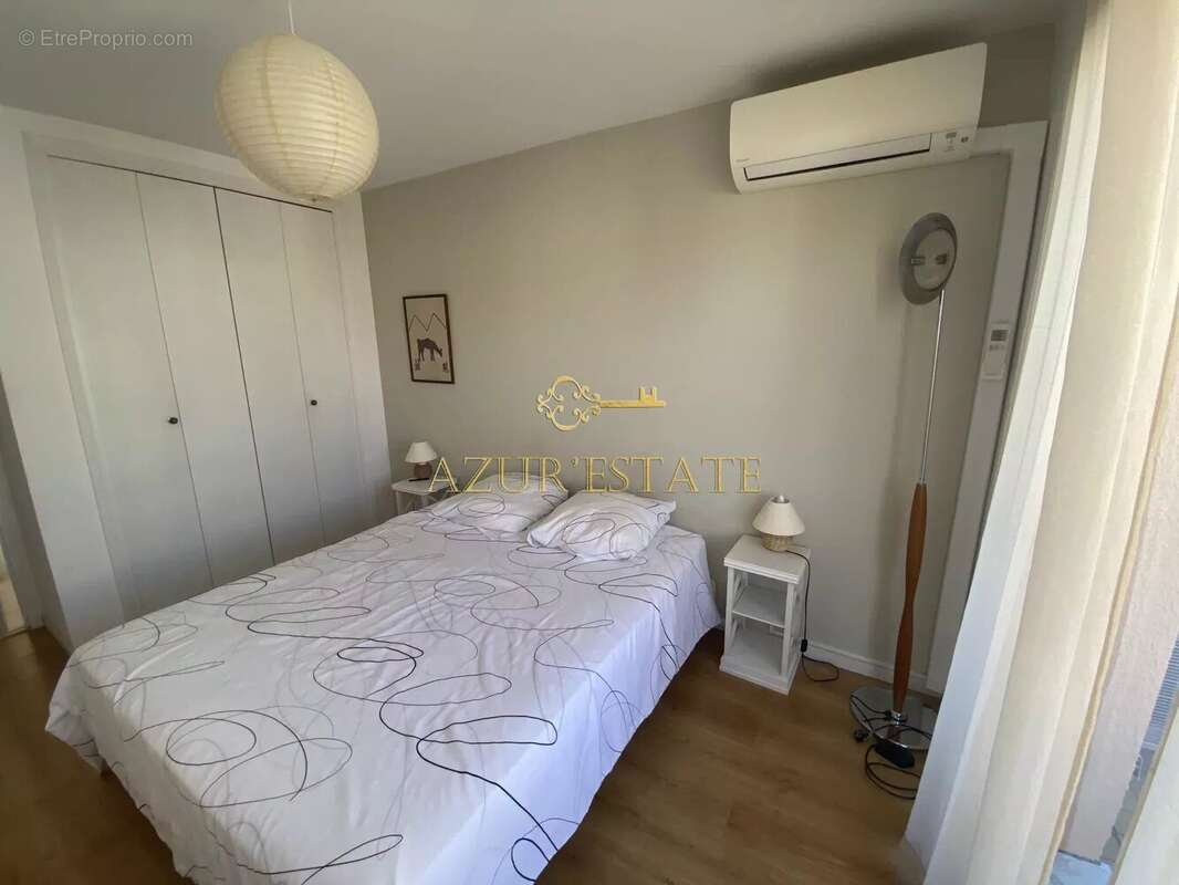 Appartement à ROQUEBRUNE-CAP-MARTIN
