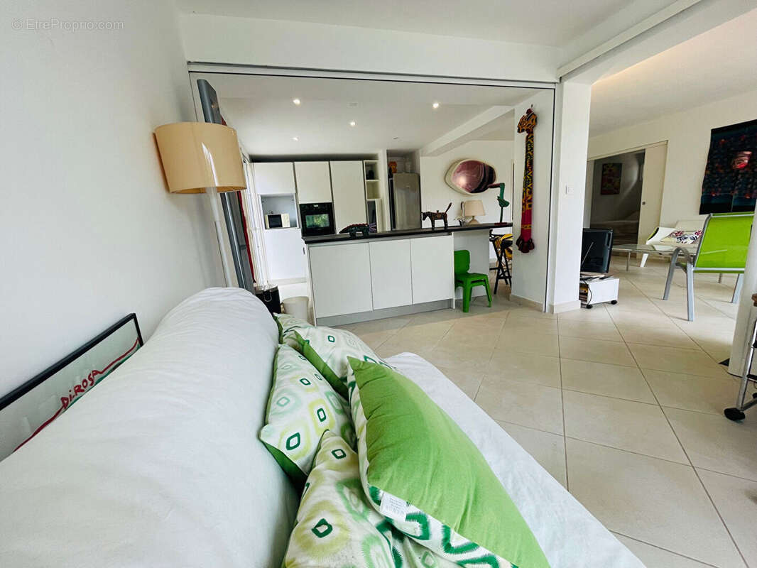 Autre à PIETROSELLA