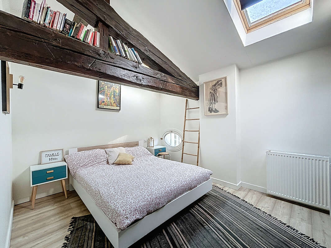 Appartement à IRIGNY