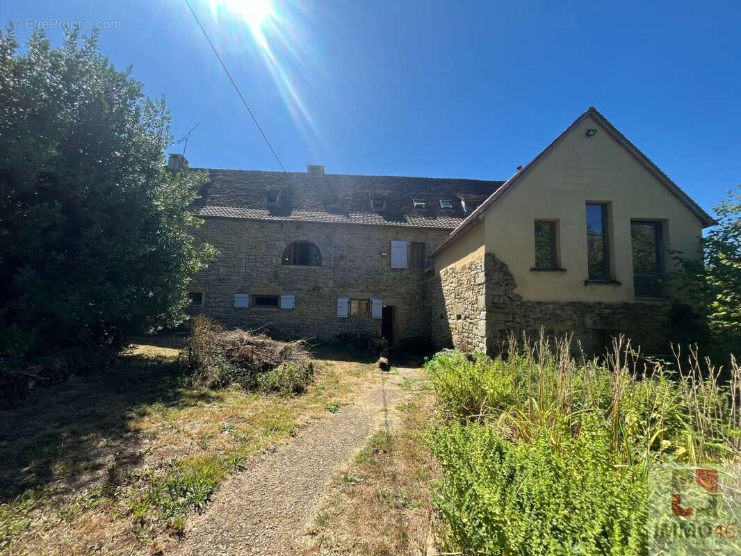 Maison à RIGNAC