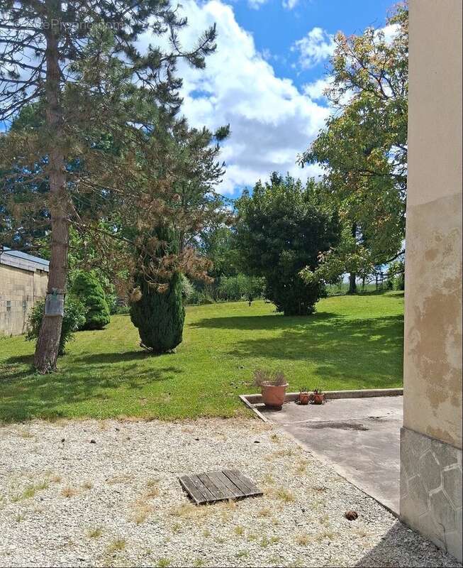 Maison à EAUX-PUISEAUX
