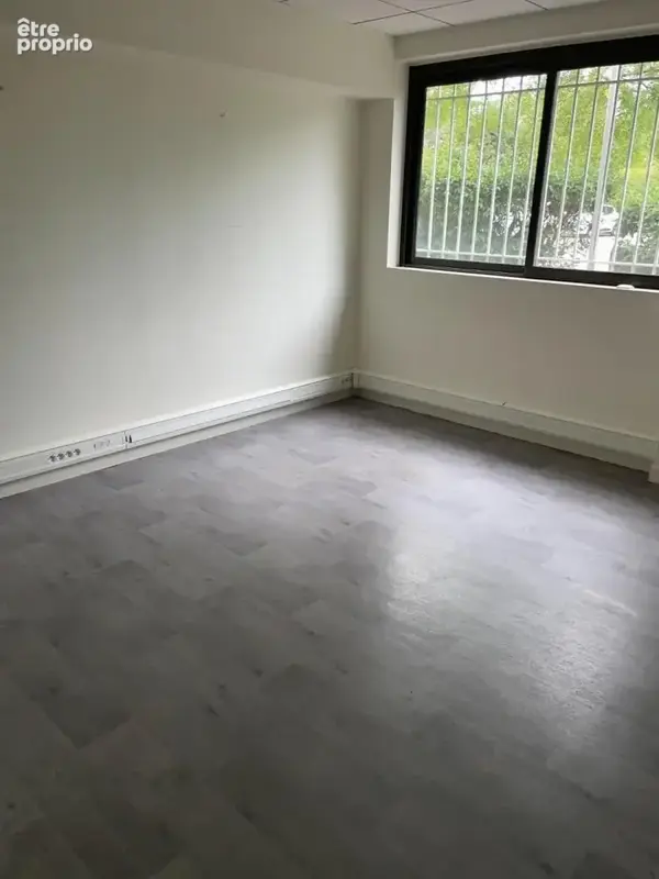 Commerce 153 m² à vendre à Valence (26000) - photo 3