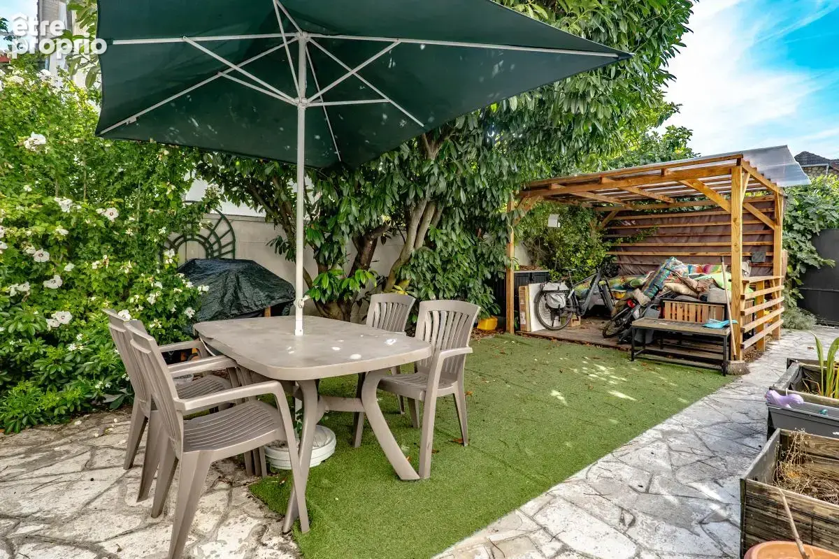 Maison familiale non mitoyenne – 125 m² – 6 pièces – 4 chambres – Centre-ville de Houilles - photo 12