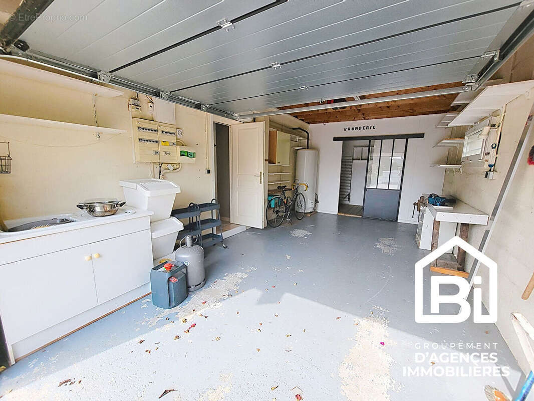 BENOUVILLE - mMaison de 7 pièces 124m2 - photo 17