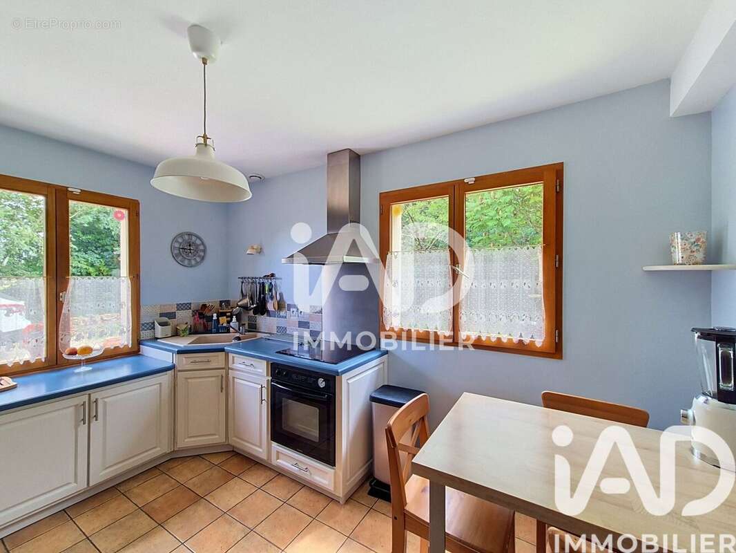 Photo 7 - Maison à LE PLESSIS-FEU-AUSSOUX
