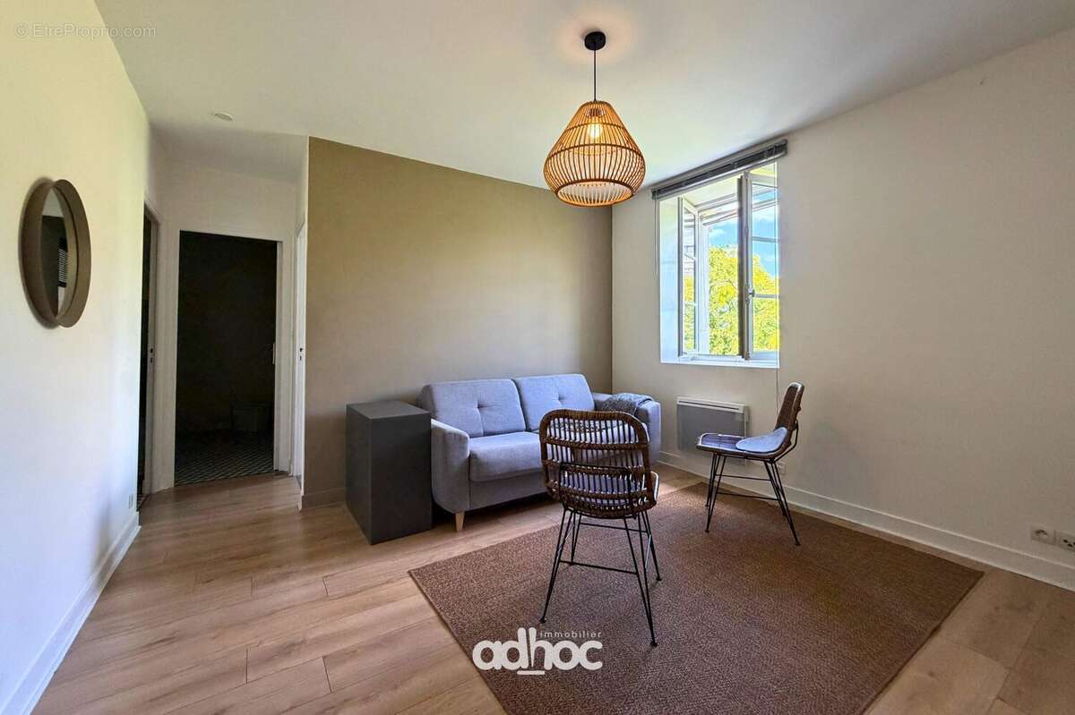 Appartement 30 m² à Orleans  - photo 2