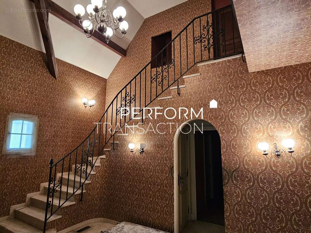 Bresson spacieuse maison - photo 9